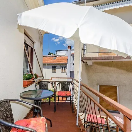 Apartment Mirjana